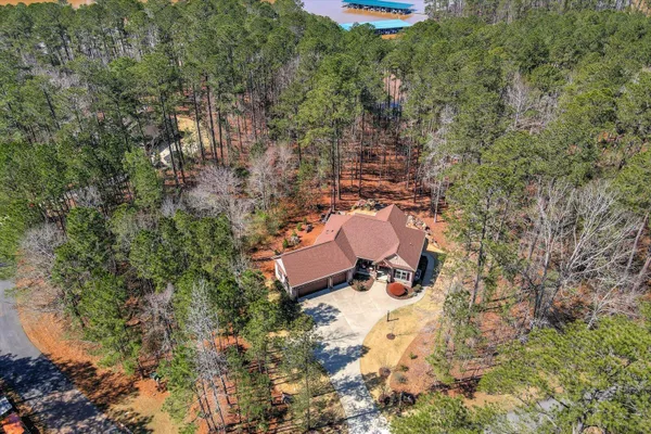 Property Slideshow image 3 of 64 | 185 bereau dr, Mc Cormick, SC, 29835