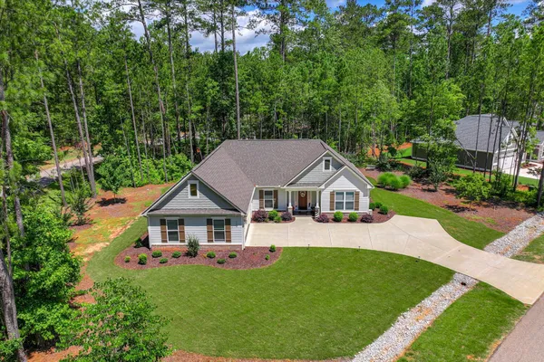 Property Slideshow image 2 of 61 | 128 crescent dr, Mc Cormick, SC, 29835