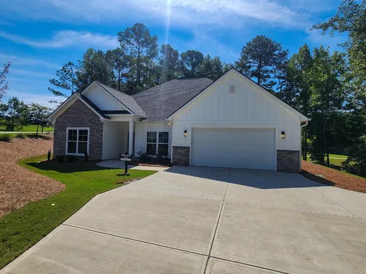 Property Slideshow image 2 of 42 | 222 louisa ln, Mc Cormick, SC, 29835
