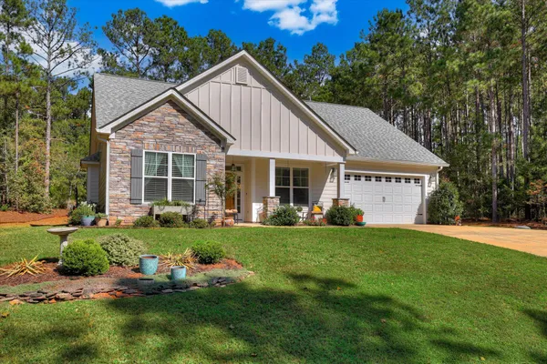 Property Slideshow image 3 of 42 | 101 rutledge ln, Mc Cormick, SC, 29835