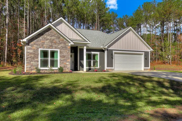 Property Slideshow image 2 of 39 | 114 elam dr, Mc Cormick, SC, 29835