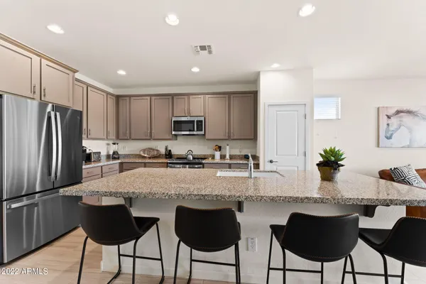 Property Slideshow image 3 of 25 | 4463 copper mine ct, Wickenburg, AZ, 85390