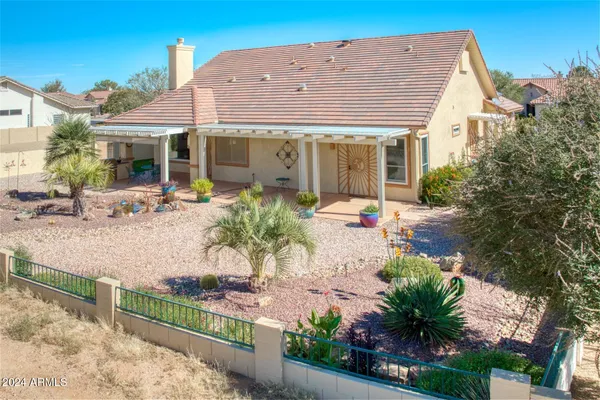 Property Slideshow image 3 of 38 | 2978 glenview dr, Sierra Vista, AZ, 85650