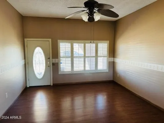 Property Slideshow image 3 of 13 | 10202 w edgewood dr, Sun City, AZ, 85351