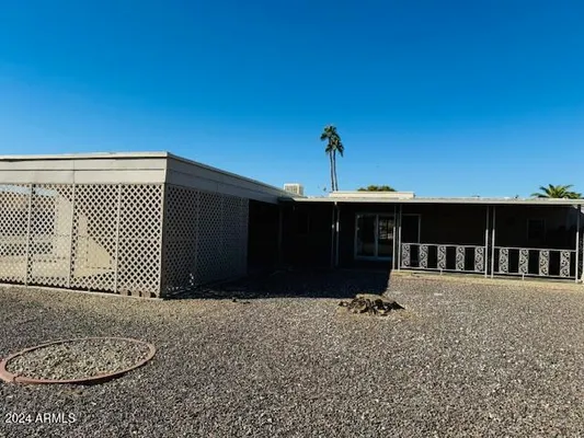 Property Slideshow image 2 of 13 | 10202 w edgewood dr, Sun City, AZ, 85351