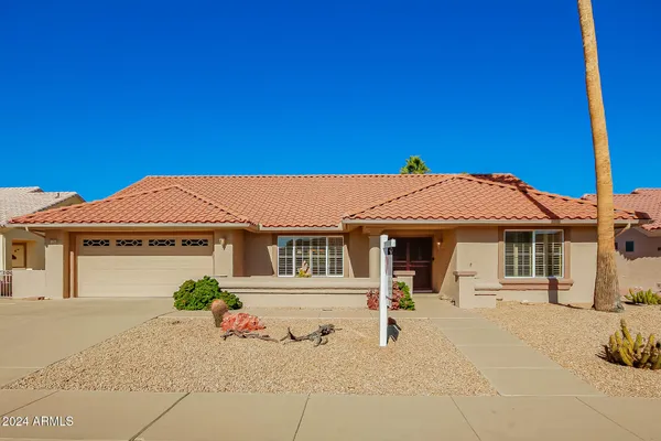 Property Slideshow image 2 of 38 | 15302 w sentinel dr, Sun City West, AZ, 85375