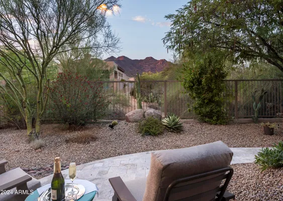 Property Slideshow image 2 of 56 | 6596 e shooting star way, Scottsdale, AZ, 85266