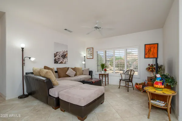 Property Slideshow image 2 of 30 | 15642 w arbor trl, Surprise, AZ, 85374