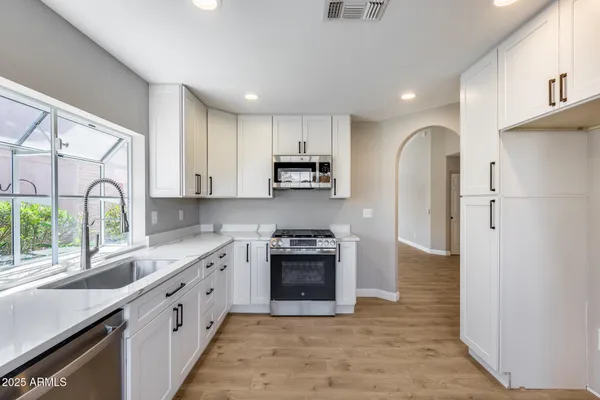 Property Slideshow image 3 of 37 | 9513 e hercules dr, Sun Lakes, AZ, 85248