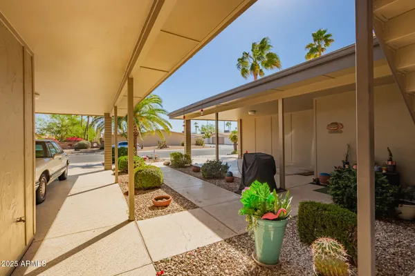Property Slideshow image 3 of 42 | 19610 n star ridge dr, Sun City West, AZ, 85375