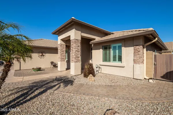 Property Slideshow image 2 of 48 | 3061 s elderwood, Mesa, AZ, 85212