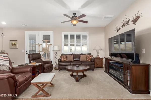 Property Slideshow image 3 of 48 | 3061 s elderwood, Mesa, AZ, 85212
