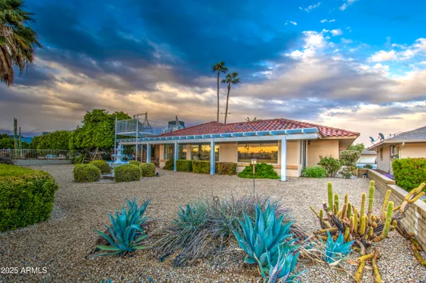 Property Slideshow image 2 of 35 | 12523 w paintbrush dr, Sun City West, AZ, 85375