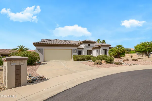 Property Slideshow image 2 of 35 | 15750 w linksview dr, Surprise, AZ, 85374