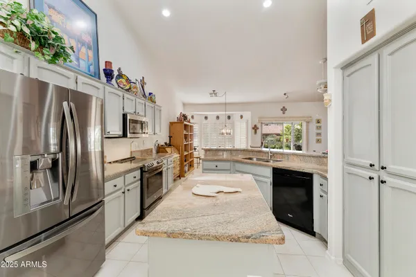 Property Slideshow image 2 of 57 | 9117 e diamond dr, Sun Lakes, AZ, 85248