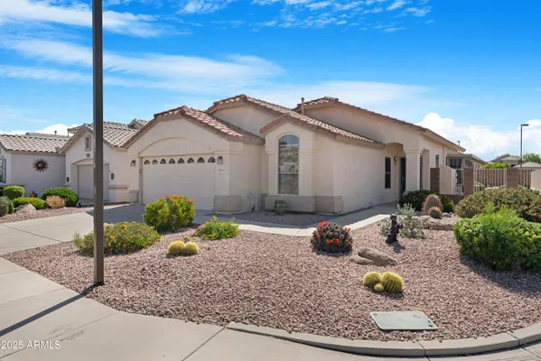 Property Slideshow image 2 of 35 | 18163 w addie ln, Surprise, AZ, 85374