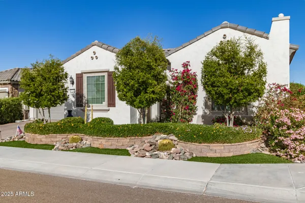 Property Slideshow image 2 of 69 | 19215 n 259th ave, Buckeye, AZ, 85396