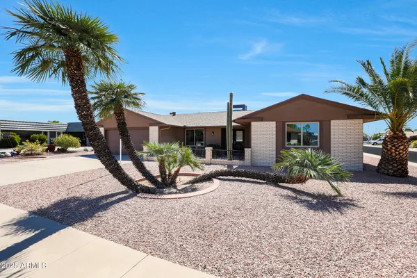 Property Slideshow image 2 of 42 | 16801 n pine valley dr, Sun City, AZ, 85351