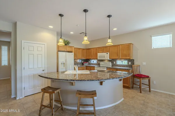 Property Slideshow image 3 of 28 | 28436 n 123rd ln, Peoria, AZ, 85383