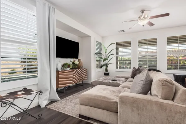 Property Slideshow image 3 of 69 | 12335 w rosewood ln, Peoria, AZ, 85383