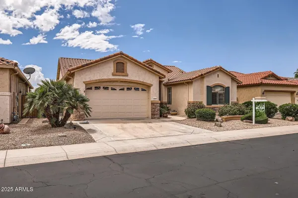 Property Slideshow image 2 of 24 | 17951 w sammy way, Surprise, AZ, 85374