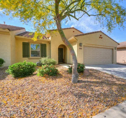 Property Slideshow image 2 of 29 | 4927 w gulch dr, Eloy, AZ, 85131