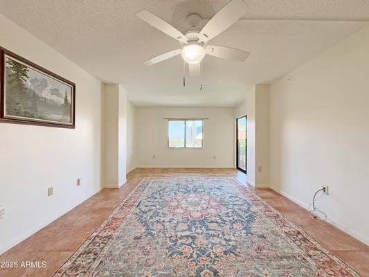 Property Slideshow image 2 of 18 | 10330 w thunderbird blvd c304, Sun City, AZ, 85351