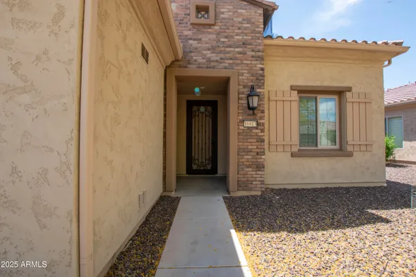Property Slideshow image 2 of 45 | 16913 w holly st, Goodyear, AZ, 85395