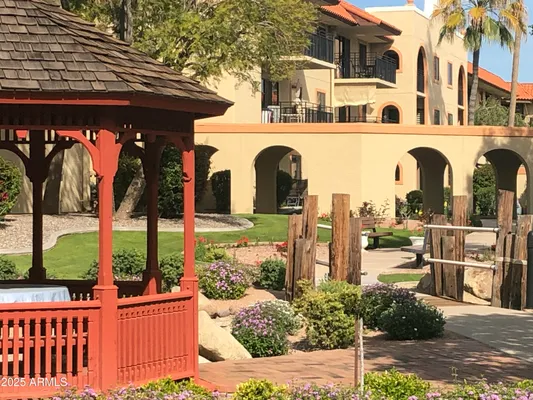 Property Slideshow image 2 of 27 | 10330 w thunderbird blvd b103, Sun City, AZ, 85351