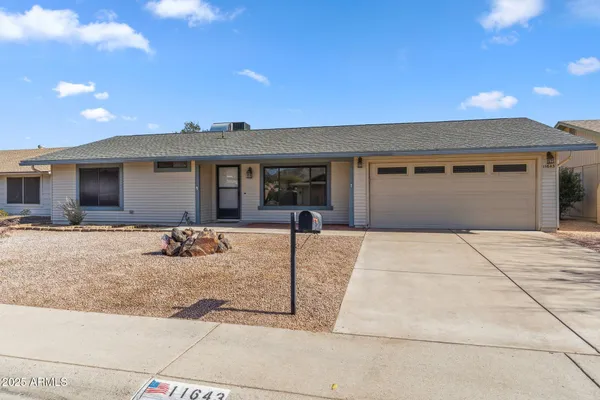 Property Slideshow image 2 of 30 | 11643 s iroquois dr, Phoenix, AZ, 85044