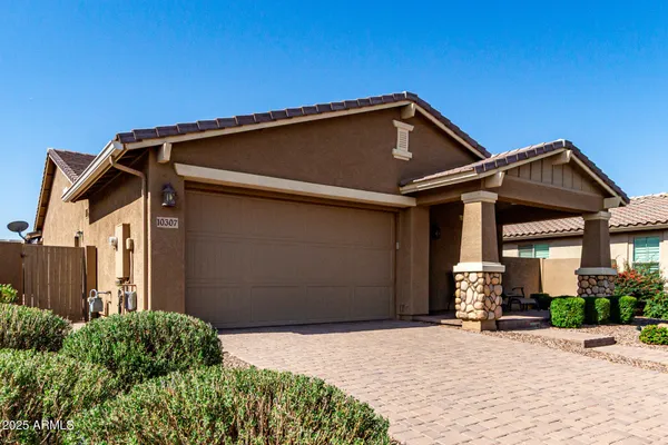 Property Slideshow image 3 of 22 | 10307 e tiburon ave, Mesa, AZ, 85212