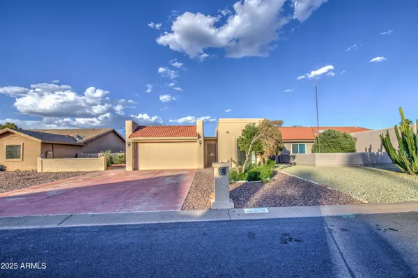 Property Slideshow image 3 of 29 | 26405 s snead dr, Sun Lakes, AZ, 85248