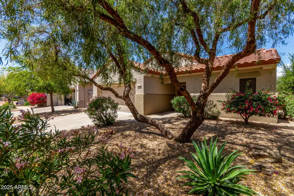 Property Slideshow image 3 of 35 | 19963 n window rock dr, Surprise, AZ, 85374