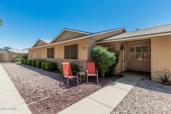 Property Slideshow image 2 of 30 | 13335 w bolero dr, Sun City West, AZ, 85375