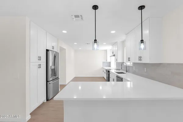 Property Slideshow image 2 of 38 | 25644 s howard dr, Sun Lakes, AZ, 85248