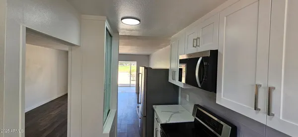 Property Slideshow image 3 of 19 | 10810 n fairway ct, Sun City, AZ, 85351