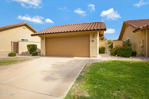 Property Slideshow image 3 of 45 | 4790 e navajo st, Phoenix, AZ, 85044