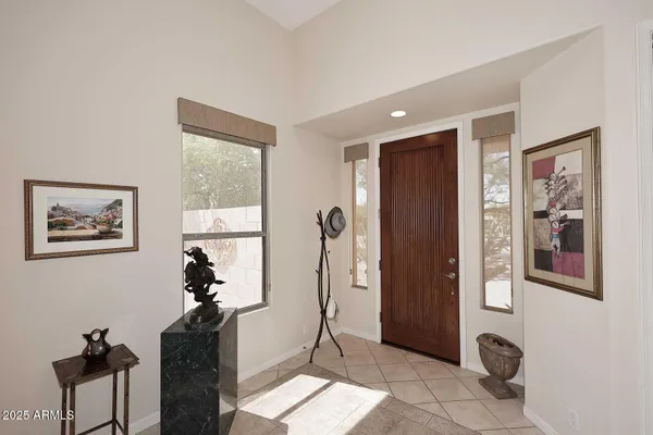 Property Slideshow image 3 of 44 | 6966 e bramble berry ln, Scottsdale, AZ, 85266