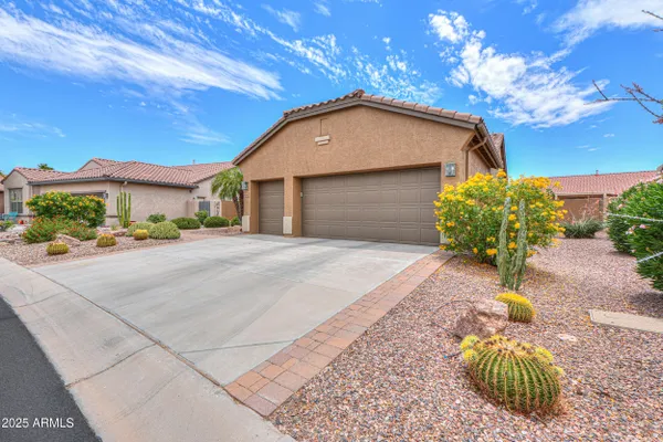 Property Slideshow image 3 of 36 | 5061 w tortoise dr, Eloy, AZ, 85131