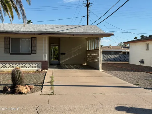 Property Slideshow image 3 of 21 | 5517 e boise st, Mesa, AZ, 85205