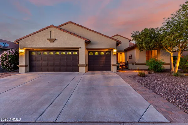 Property Slideshow image 2 of 77 | 5401 n pioneer dr, Eloy, AZ, 85131