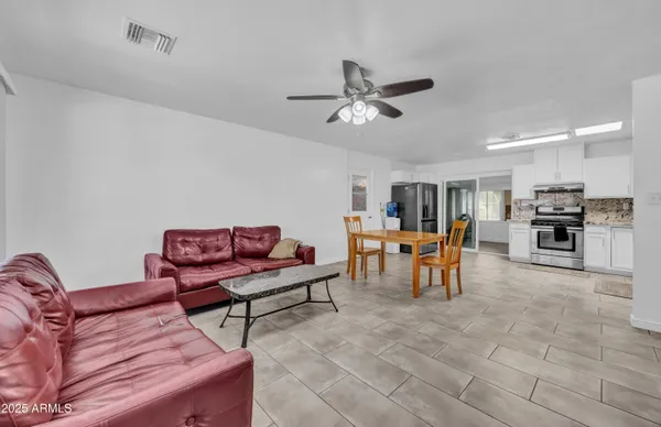 Property Slideshow image 3 of 22 | 11025 w cherry hills dr, Sun City, AZ, 85351