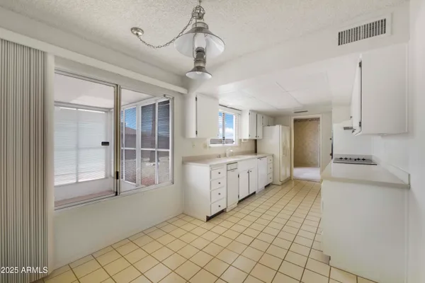 Property Slideshow image 3 of 17 | 17429 n 123rd dr, Sun City West, AZ, 85375