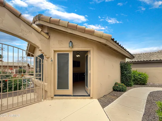 Property Slideshow image 3 of 17 | 14235 w shawnee trl, Surprise, AZ, 85374