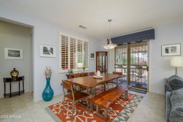 Property Slideshow image 3 of 36 | 16287 w willow creek ln, Surprise, AZ, 85374