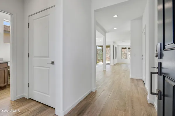 Property Slideshow image 3 of 27 | 4053 desert moon dr, Wickenburg, AZ, 85390