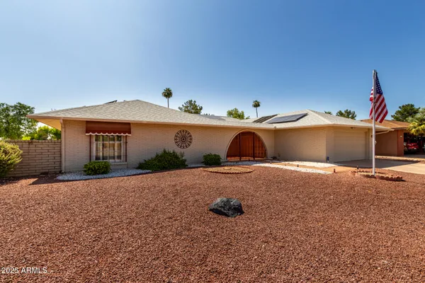 Property Slideshow image 2 of 46 | 18822 n palo verde dr, Sun City, AZ, 85373