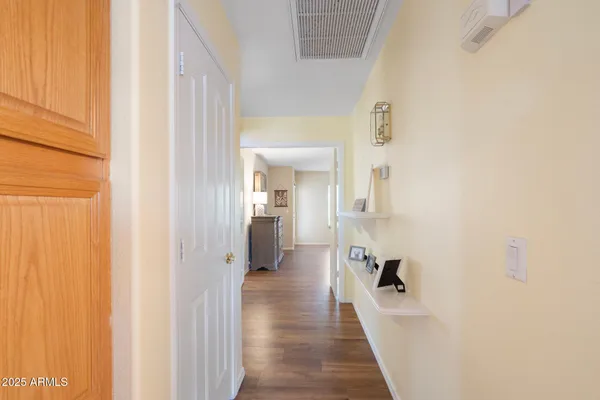 Property Slideshow image 3 of 43 | 8958 w rosemonte dr, Peoria, AZ, 85382