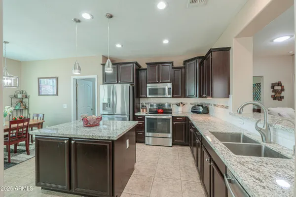 Property Slideshow image 2 of 40 | 60 s agua fria ln, Casa Grande, AZ, 85194