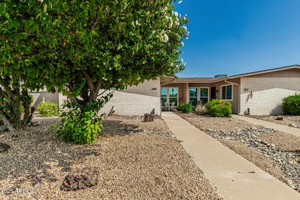 Property Slideshow image 3 of 29 | 19019 n camino del sol, Sun City West, AZ, 85375